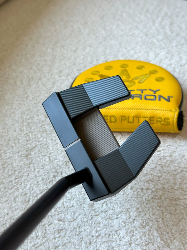 Phantom 5.5 Black Gold
